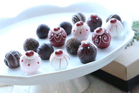 Combo ~ 16-Piece Gift ~ Valentine Hearts (Cherries & Truffles)