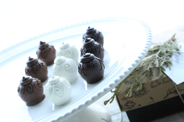 Cordial Cherries ~ 9-Piece Gift ~ The Flight