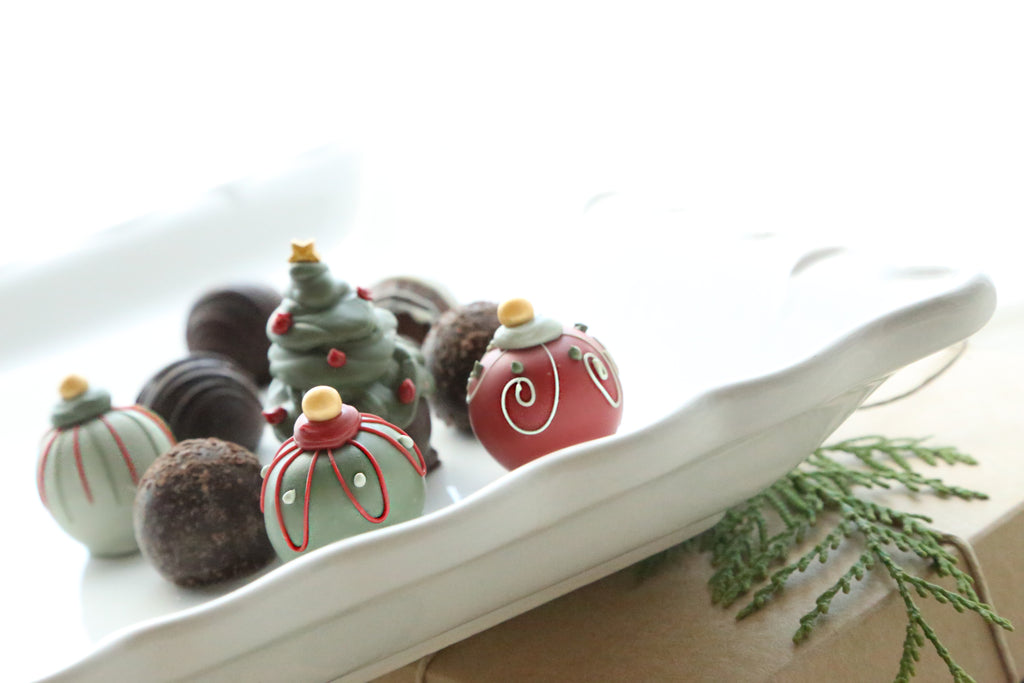 Combo Gift ~ 9-Piece ~ Christmas Trees & Ornaments