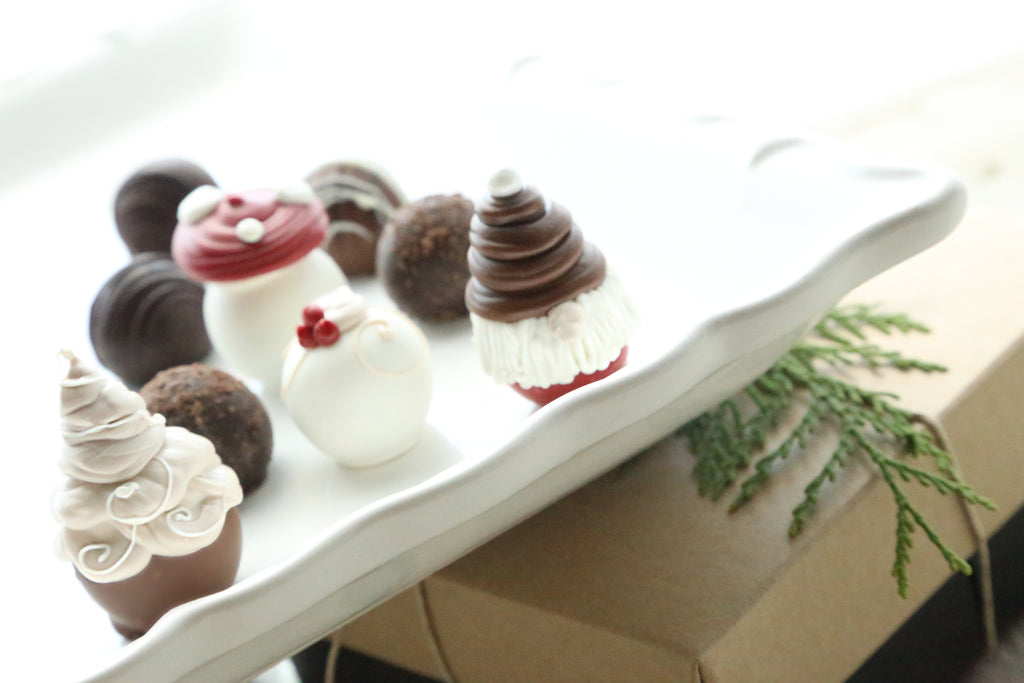 Combo Gift ~ 9-Piece ~ Christmas Gnomes