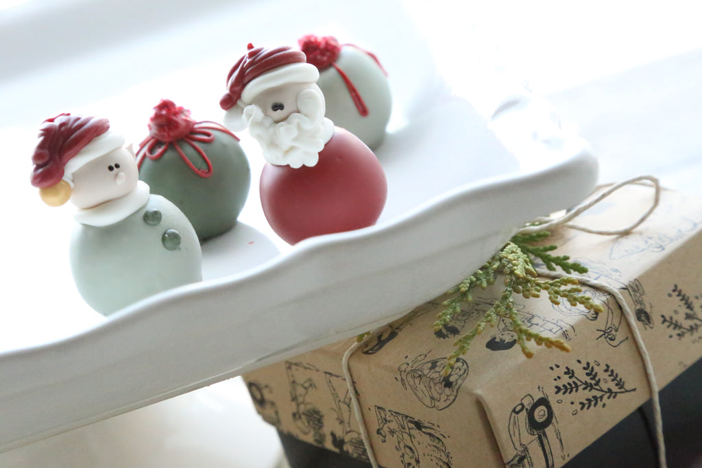 Cordial Cherries ~ 4-Piece Gift ~ Christmas Eve