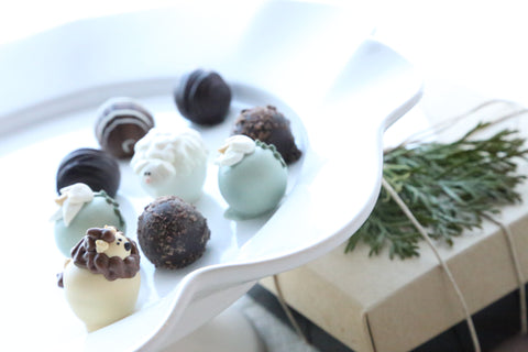 Combo ~ 9-Piece Gift ~ The Lion and the Lamb (Cherries & Truffles)