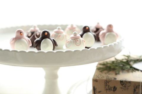 Cordial Cherries ~ 9-Piece Gift ~ Penguins