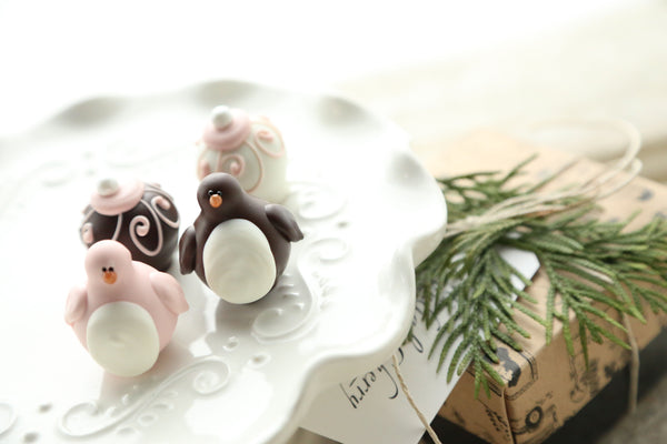 Cordial Cherries ~ 4-Piece Gift ~ Penguins