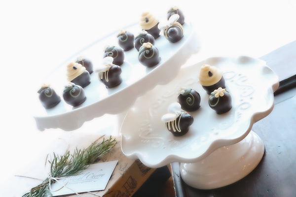 Chocolate Truffles ~ 16 Piece Gift ~ It's the Bee's Knees
