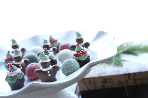 Cordial Cherries ~ 16-Piece Gift ~ Gingerbread Men