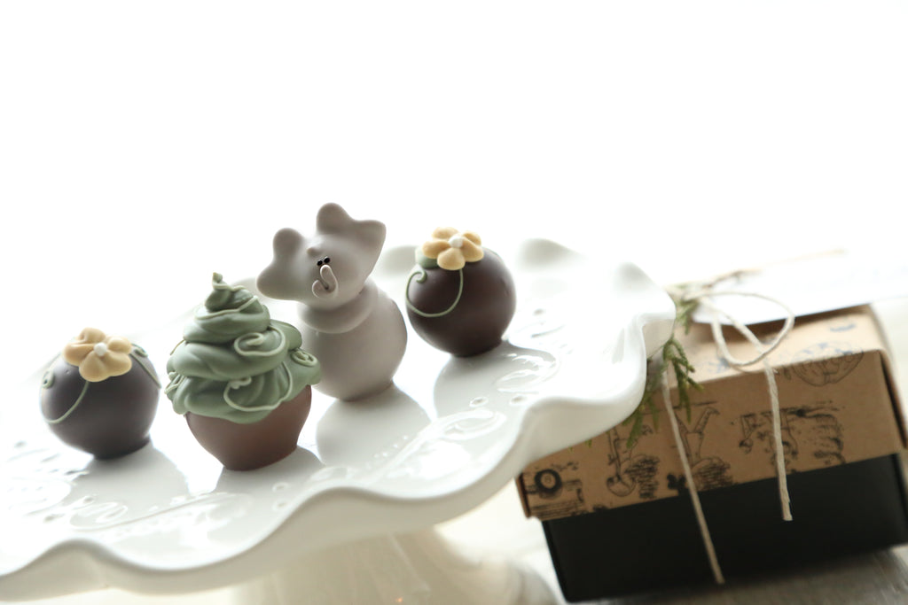 Cordial Cherries ~ 4-Piece Gift ~ Elephants