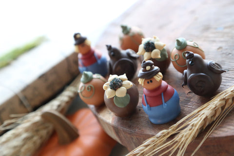 Chocolate Truffles ~ 16-Piece Gift ~ The Sweetest Scarecrow