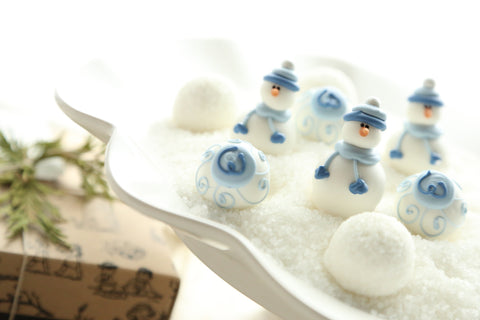 Chocolate Truffles ~ 9-Piece Gift ~ UWM Women United Snowmen