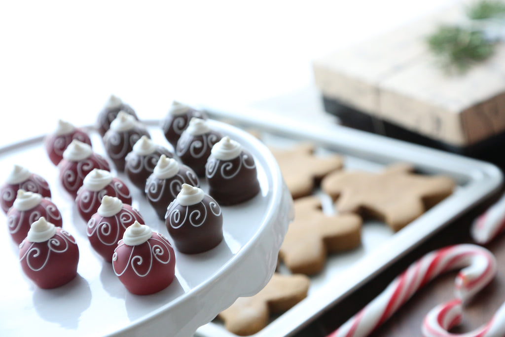 Cordial Cherries ~ 16-Piece ~ Gingerbread & Peppermint Flavored