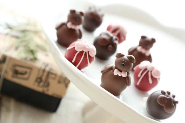 Chocolate Truffles ~ 9-Piece Gift ~ Valentine Teddy Bears